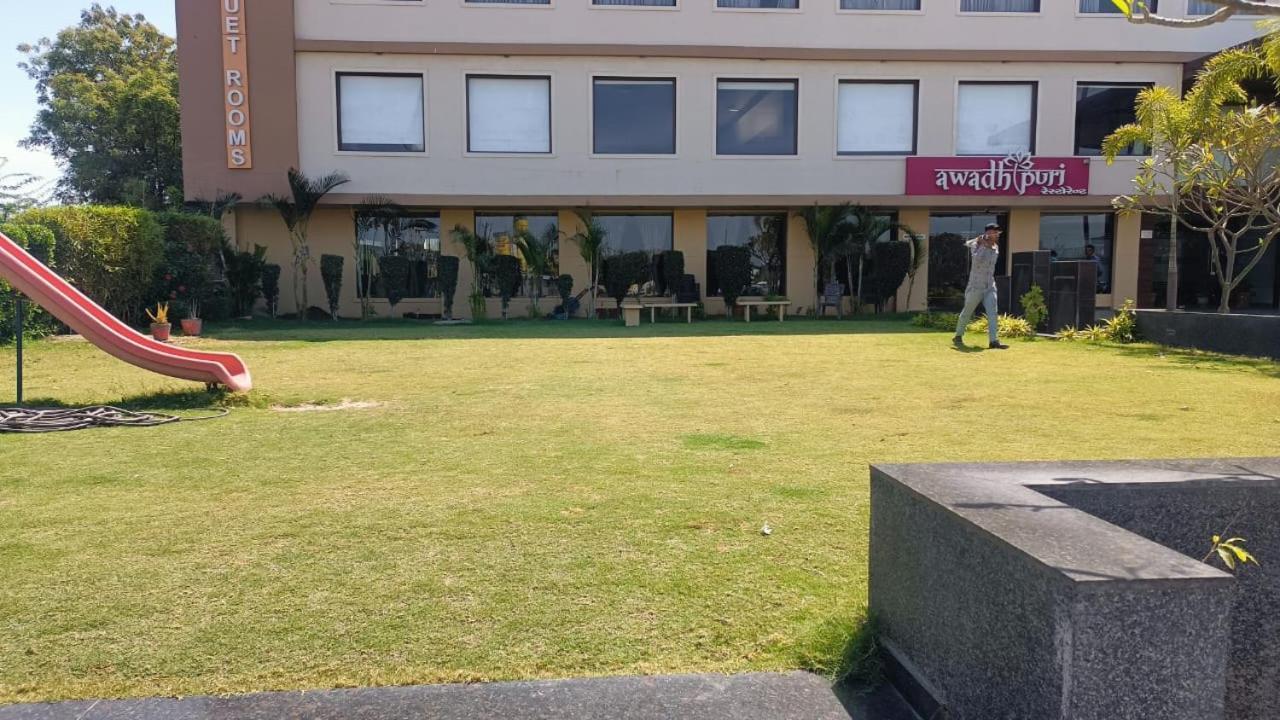 Hotel Shivalik - Mehsana Mahesana Luaran gambar