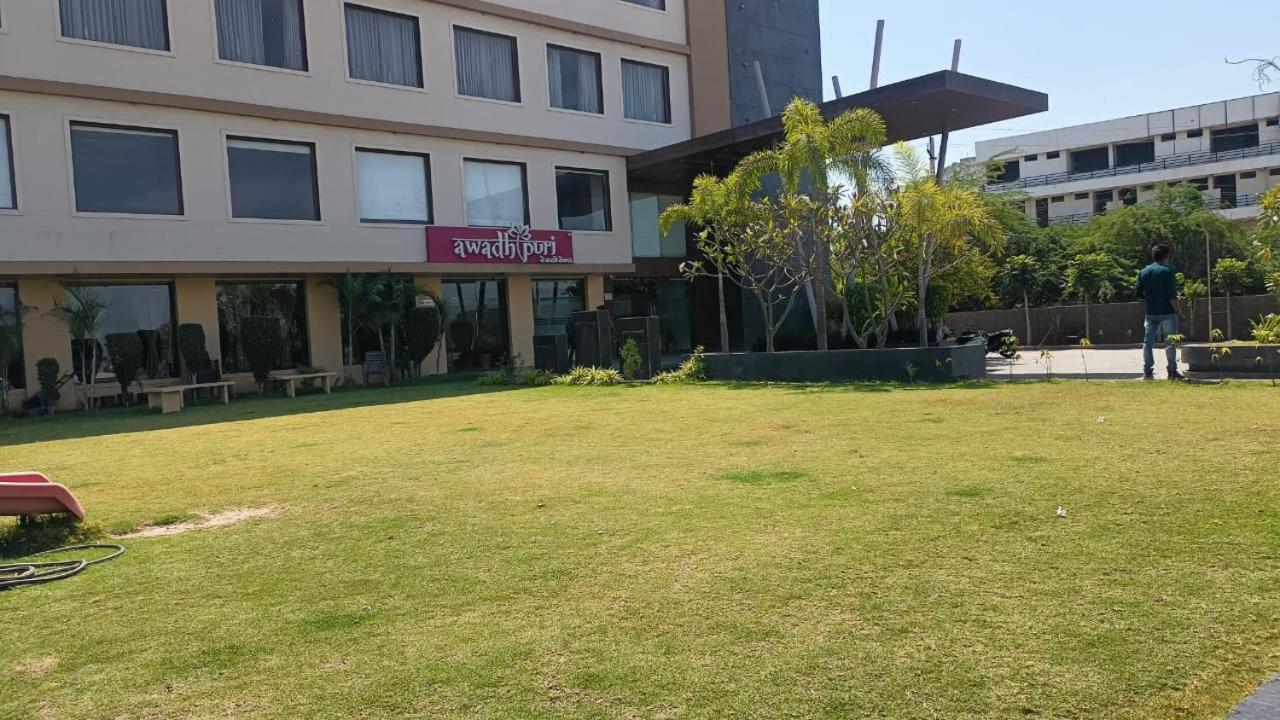 Hotel Shivalik - Mehsana Mahesana Luaran gambar