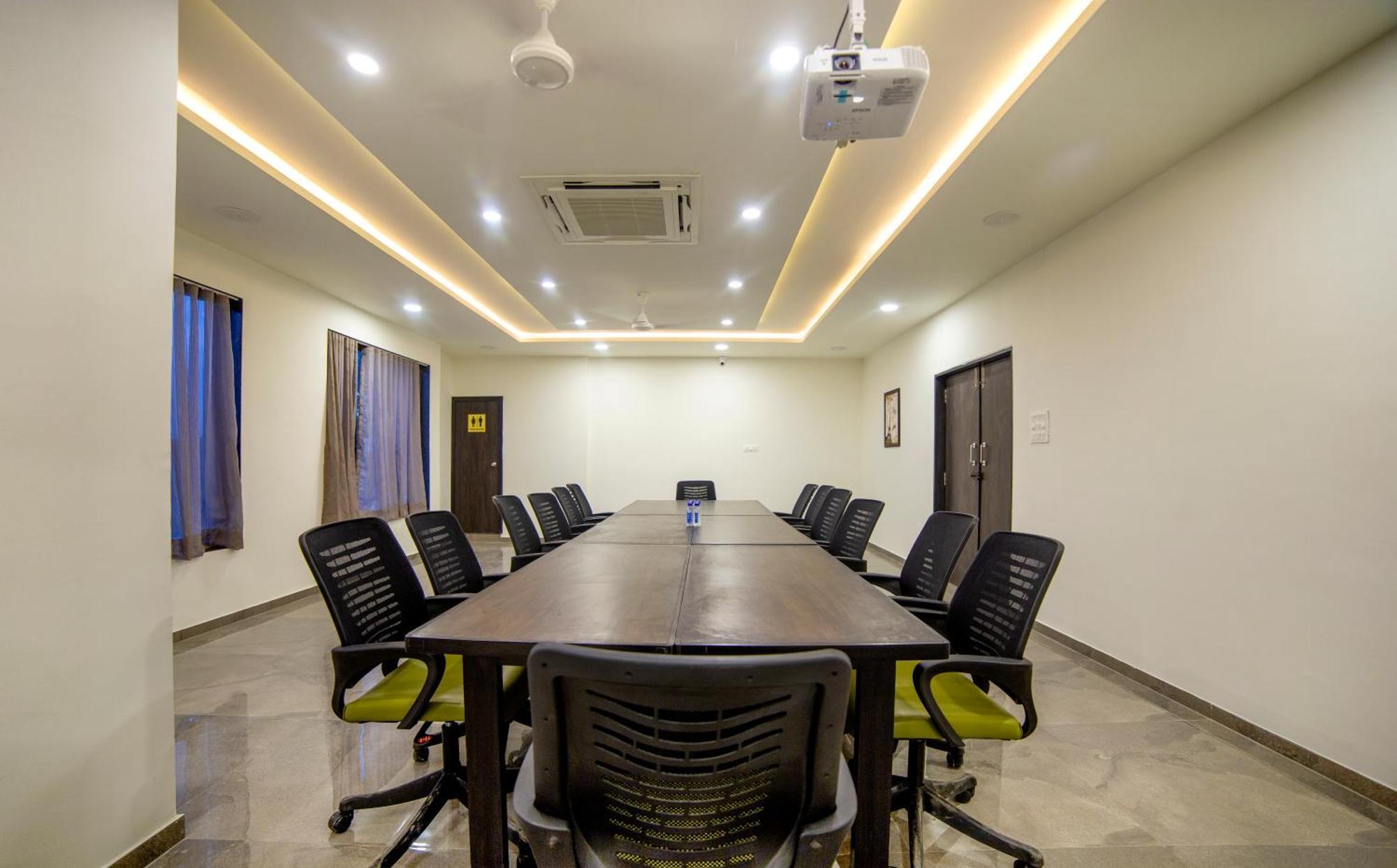 Hotel Shivalik - Mehsana Mahesana Luaran gambar