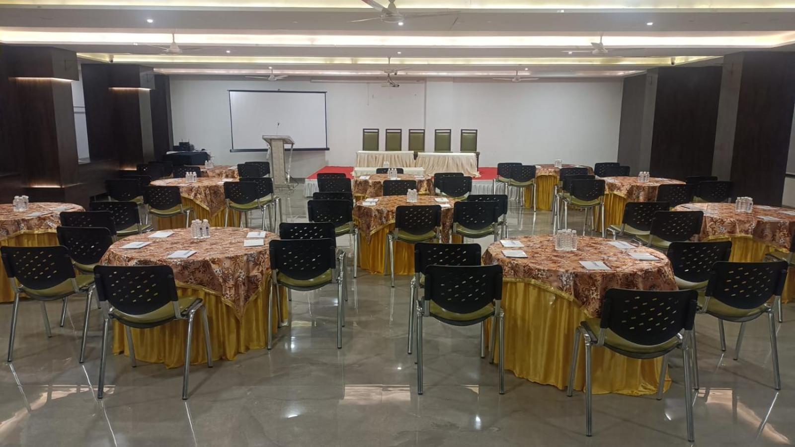 Hotel Shivalik - Mehsana Mahesana Luaran gambar