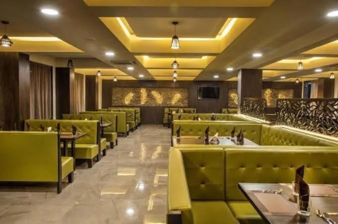 Hotel Shivalik - Mehsana Mahesana Luaran gambar